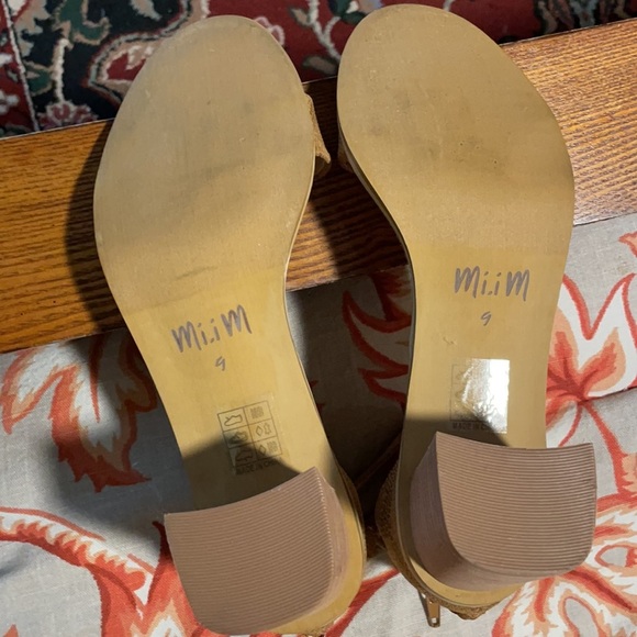 Mi.iM ankle strap sandal - Picture 5 of 7